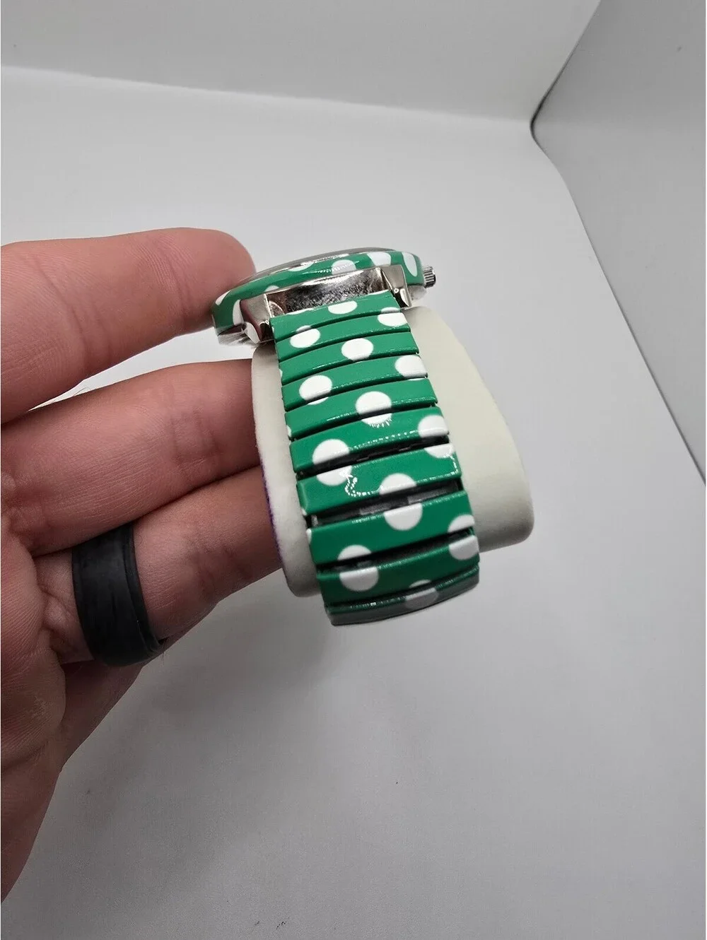Isaac Mizrahi Live! Women’s Quartz Analog Polka Dot Green Dial Silver Bracelet